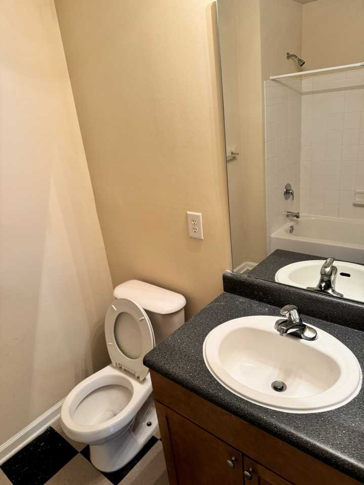 197 Yellowstone Dr #107A - Photo 7 of 18
