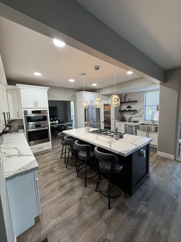 5330 Edgeview Dr #NA - Photo 5 of 22