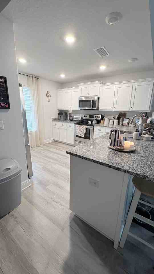 7019 Sonny Dr #NA - Photo 3 of 11