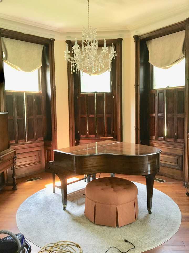 207 Bank Ave #1 - Photo 3 of 18