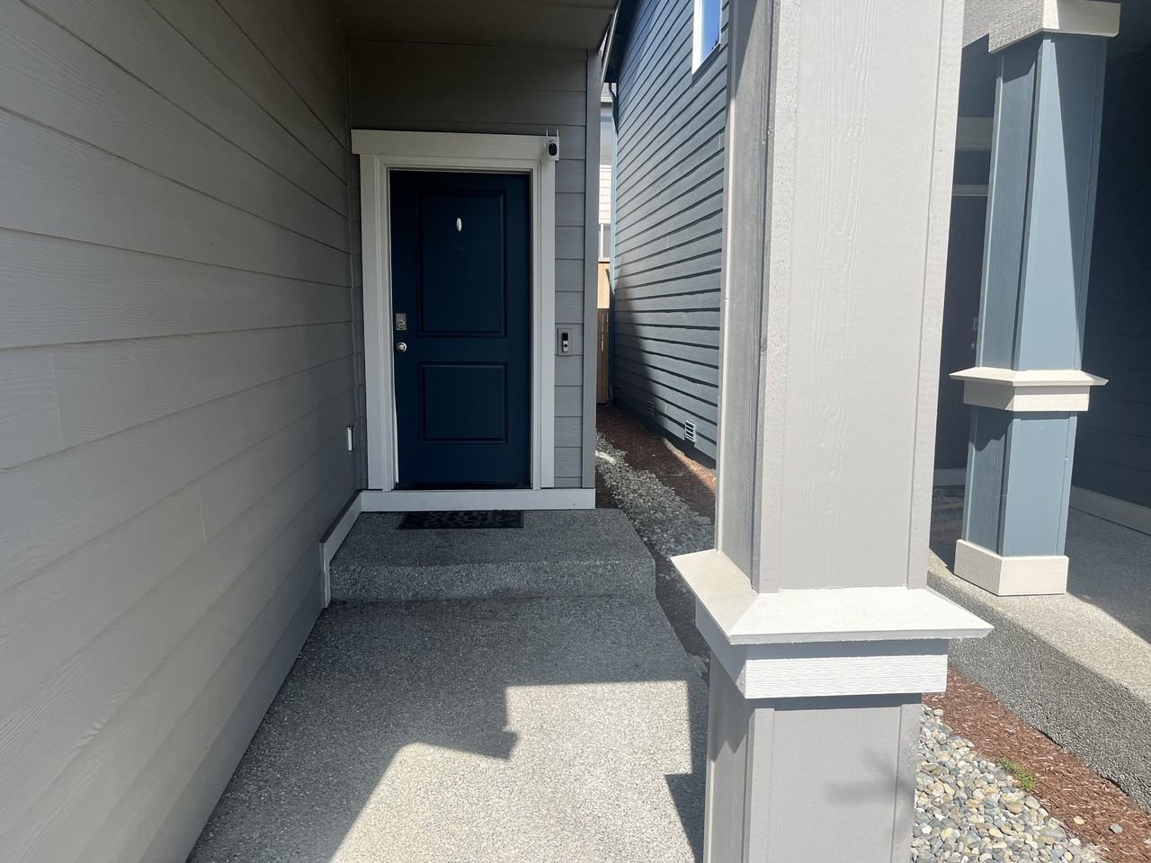 18772 108th Ave E #NA - Photo 2 of 16