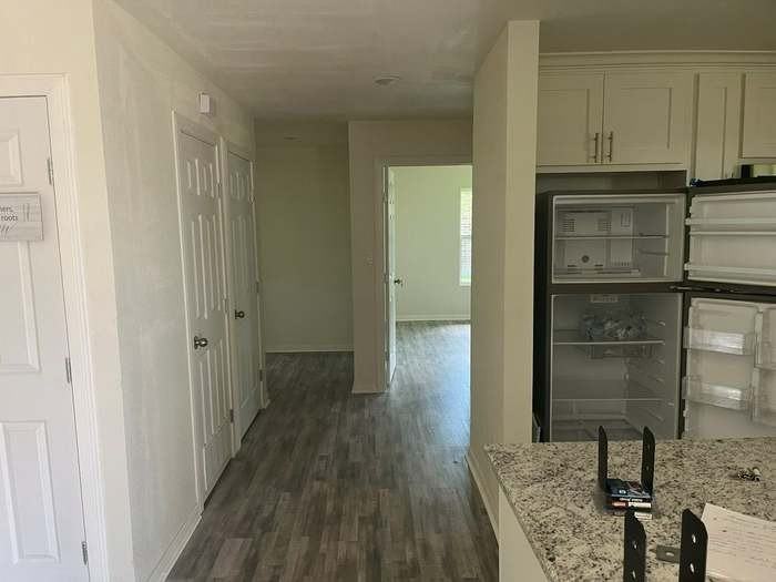 2605 Hillcrest Ave #NA - Photo 5 of 50