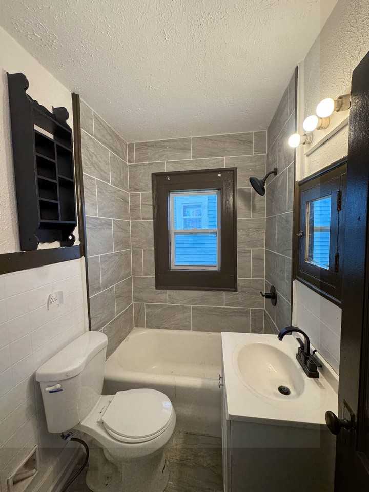 1315 N Rural St #NA - Photo 6 of 10