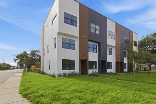 375 13th St N #1 - Photo 1 of 1