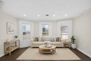 345 Walnut St #1R - Photo 1 of 1