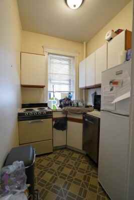 313 Allston St #5 - Photo 3 of 4