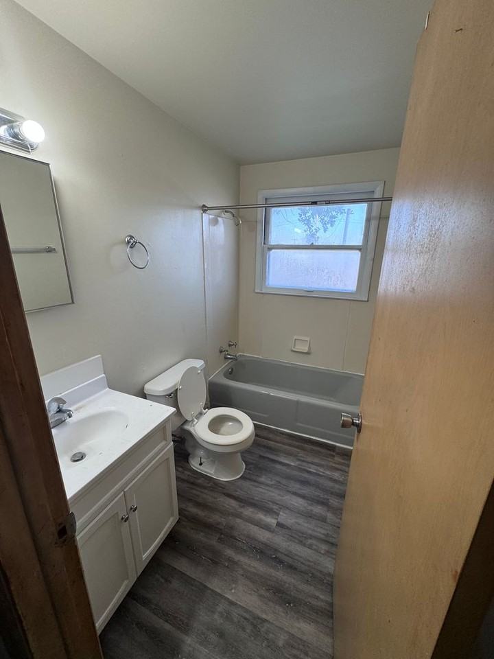 3929 Erie St - Photo 7 of 7