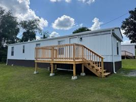 featured image of 32 Doty Ln