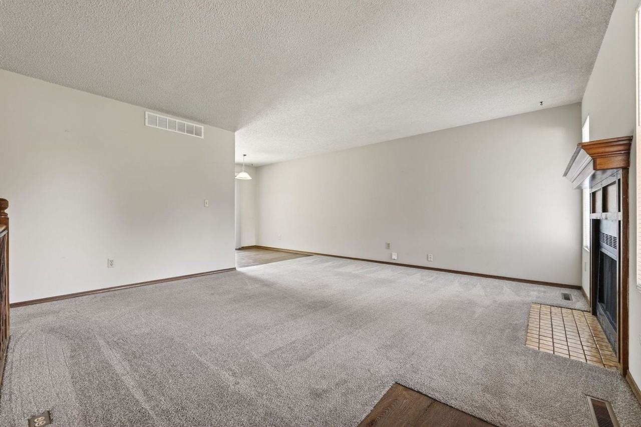8432 W Thurman St - Photo 3 of 19