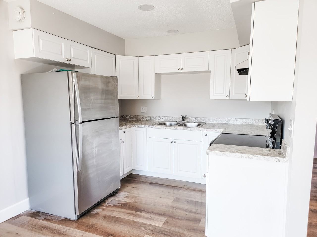 5740 Gallatin Ln #5744 - Photo 3 of 13