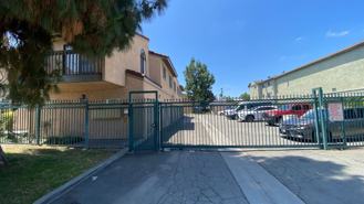 APT CALIFORNIA - Photo 1 of 1