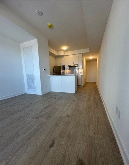 1035 Southdown Rd - Photo 2 of 10