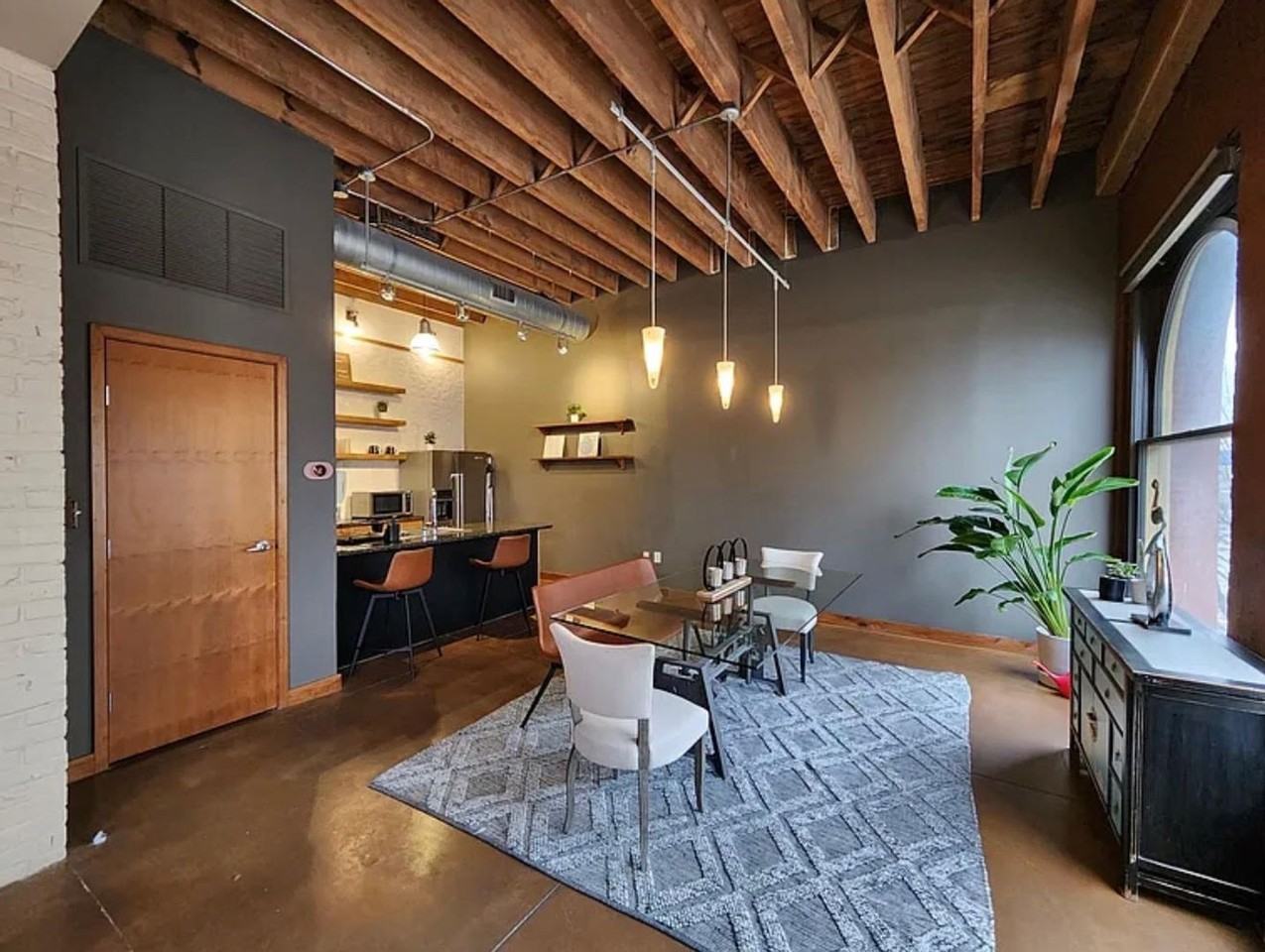309 E Market St #313 - Photo 5 of 35