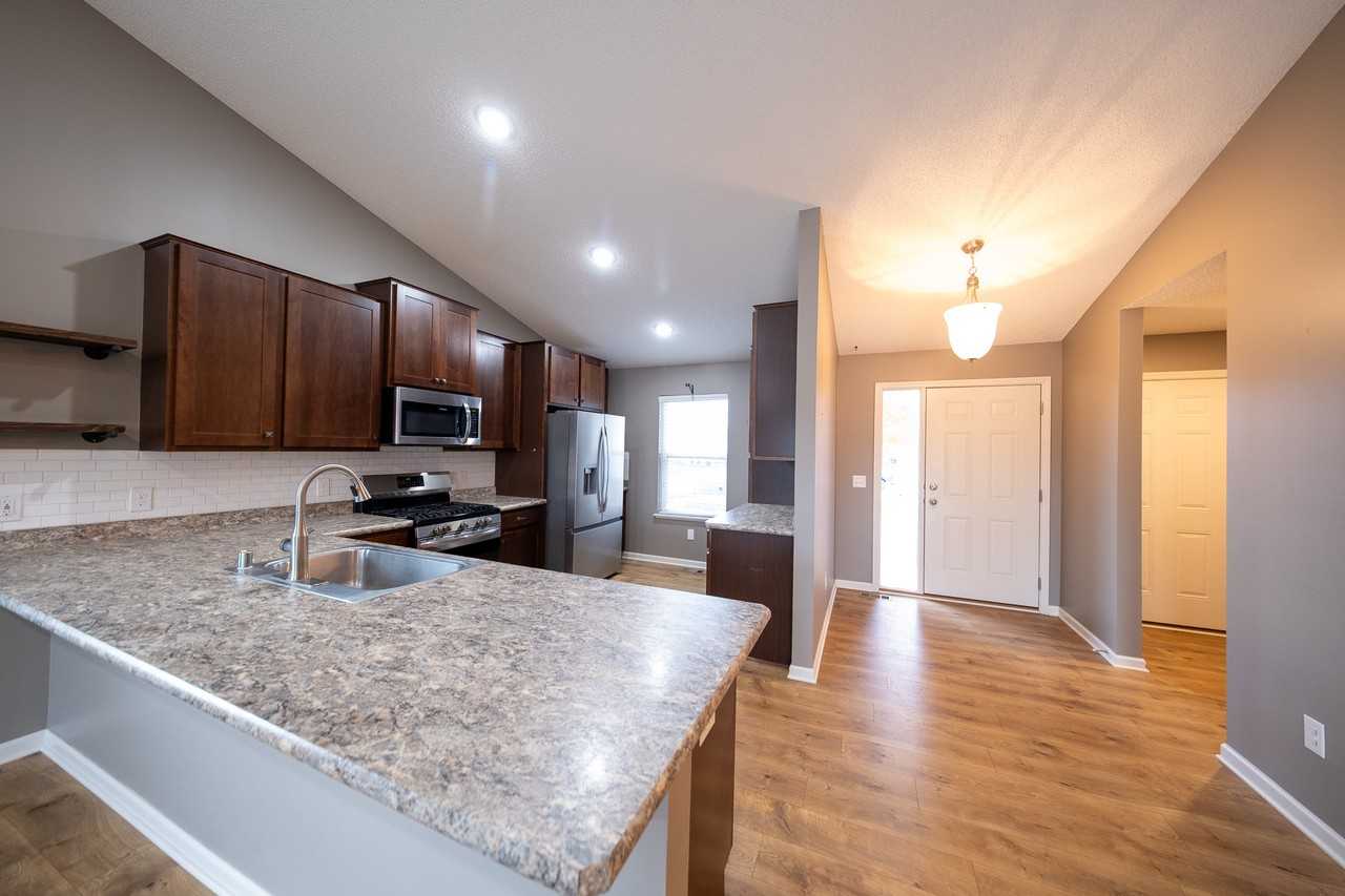 15141 Emory Cir #1 - Photo 5 of 32