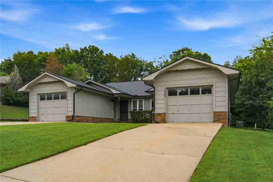 1987 E Wilkins Pl - Photo 2 of 31
