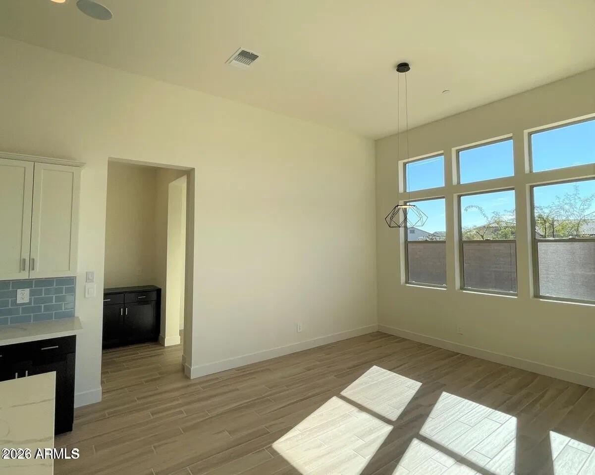 9273 W Country Club Trl - Photo 7 of 35