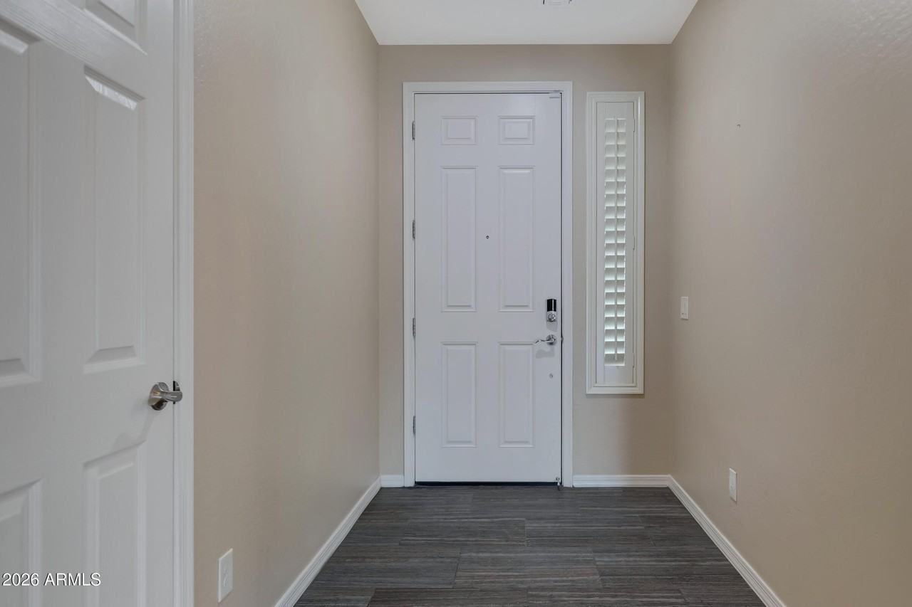 26239 N 166th Ave - Photo 5 of 34