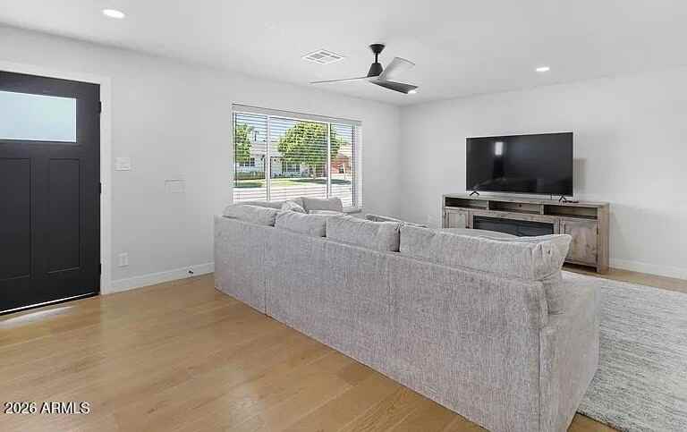 8626 E Roanoke Ave - Photo 3 of 13
