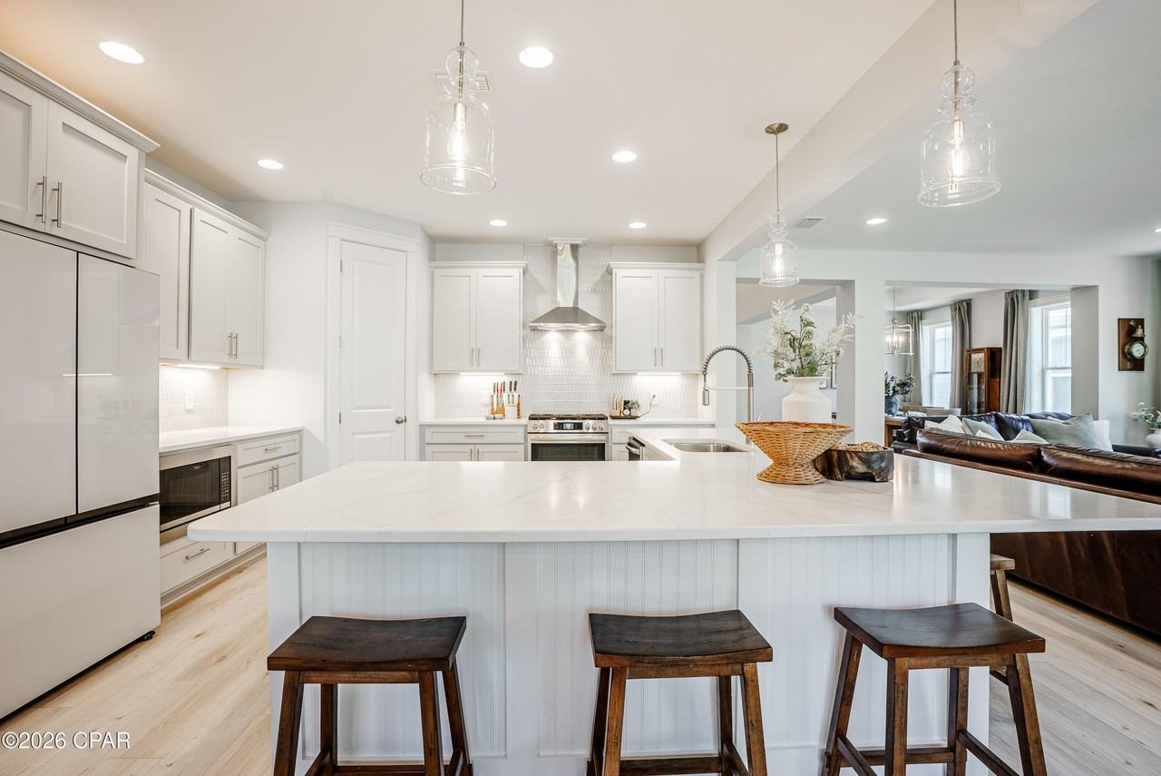 929 Breakfast Point Blvd - Photo 7 of 50