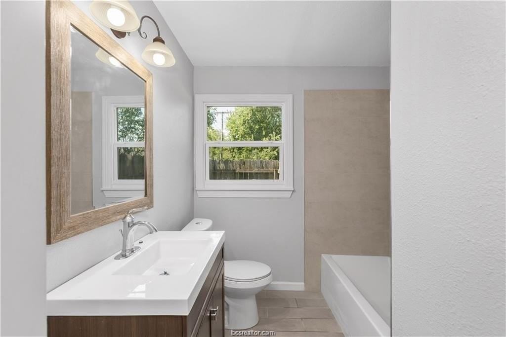 401 Dunn St - Photo 4 of 7