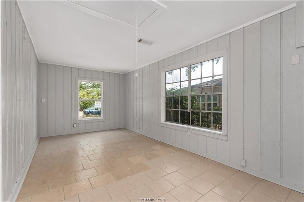 401 Dunn St - Photo 5 of 7
