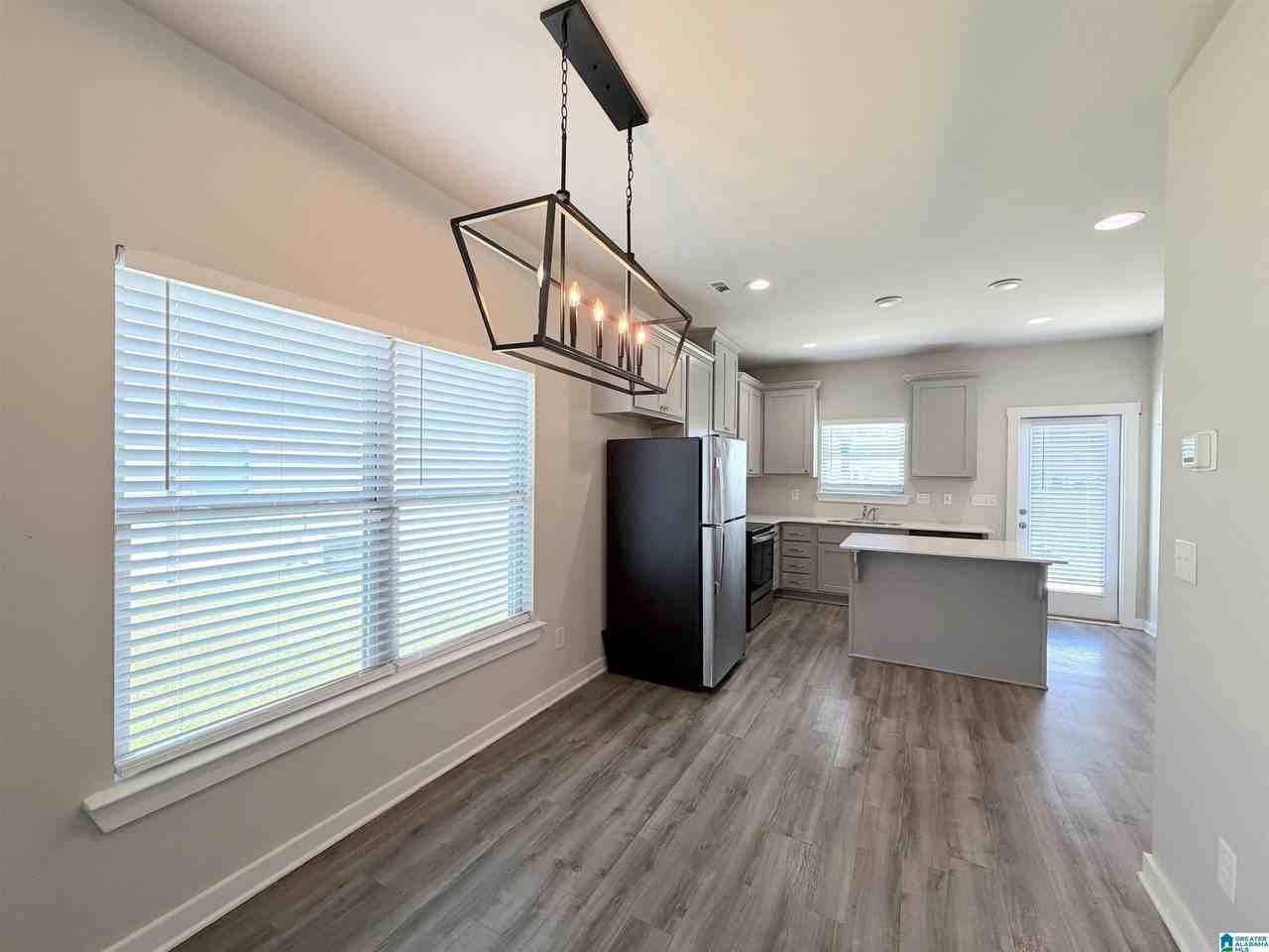 219 Cotton Bayou Dr - Photo 7 of 45