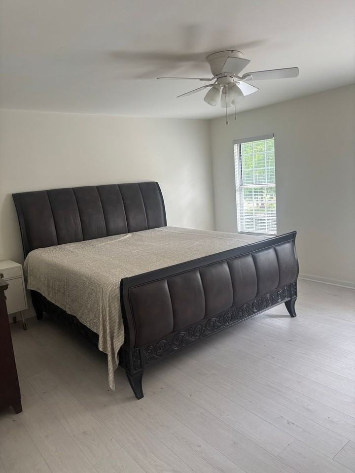 2238 Morningside Dr #E - Photo 6 of 12