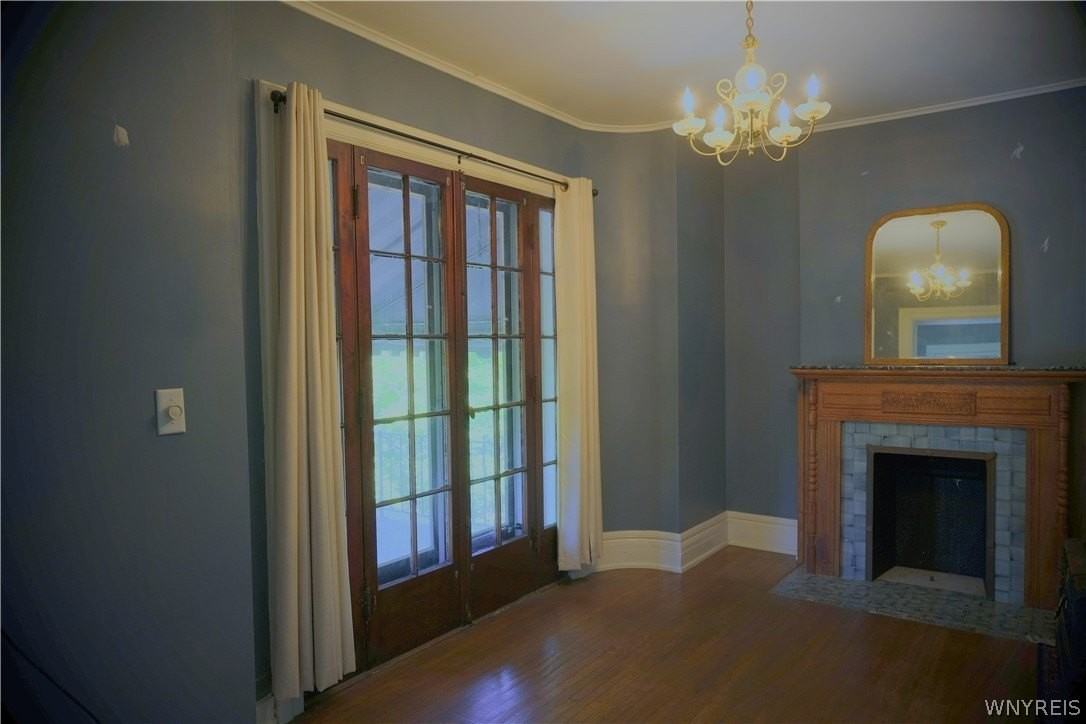 489 Norwood Ave - Photo 3 of 30