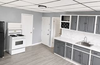 28 Hickory St - Photo 1 of 1