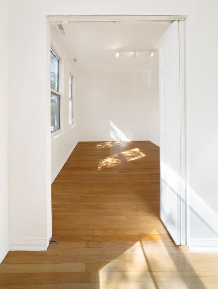 1911 S May St #2 - Photo 6 of 15