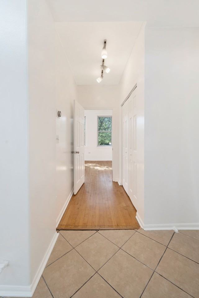 1911 S May St #2 - Photo 7 of 15