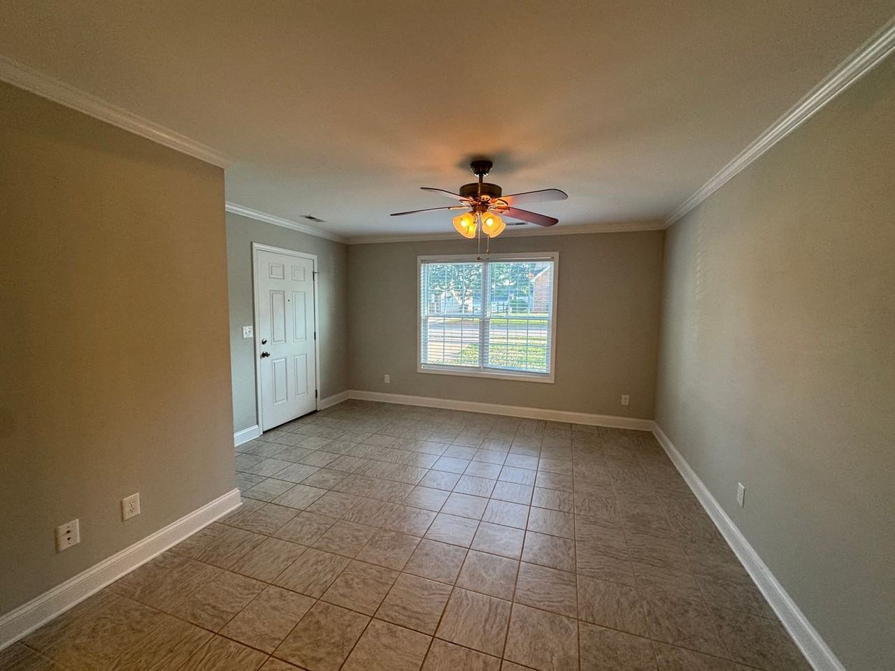 1109B Cason St - Photo 5 of 19