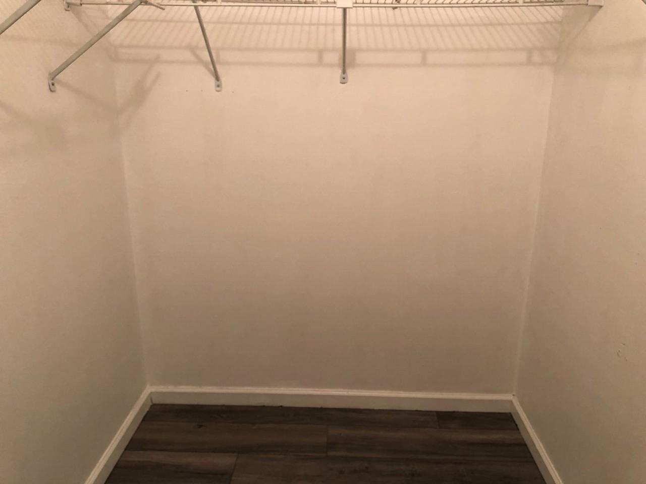 11890 Sturbridge Ln - Photo 3 of 17