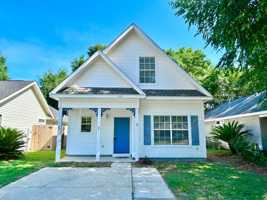 featured image of 189 Wildflower Ln