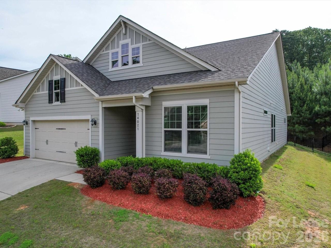 14021 Goldenrod Trace Rd - Photo 2 of 44