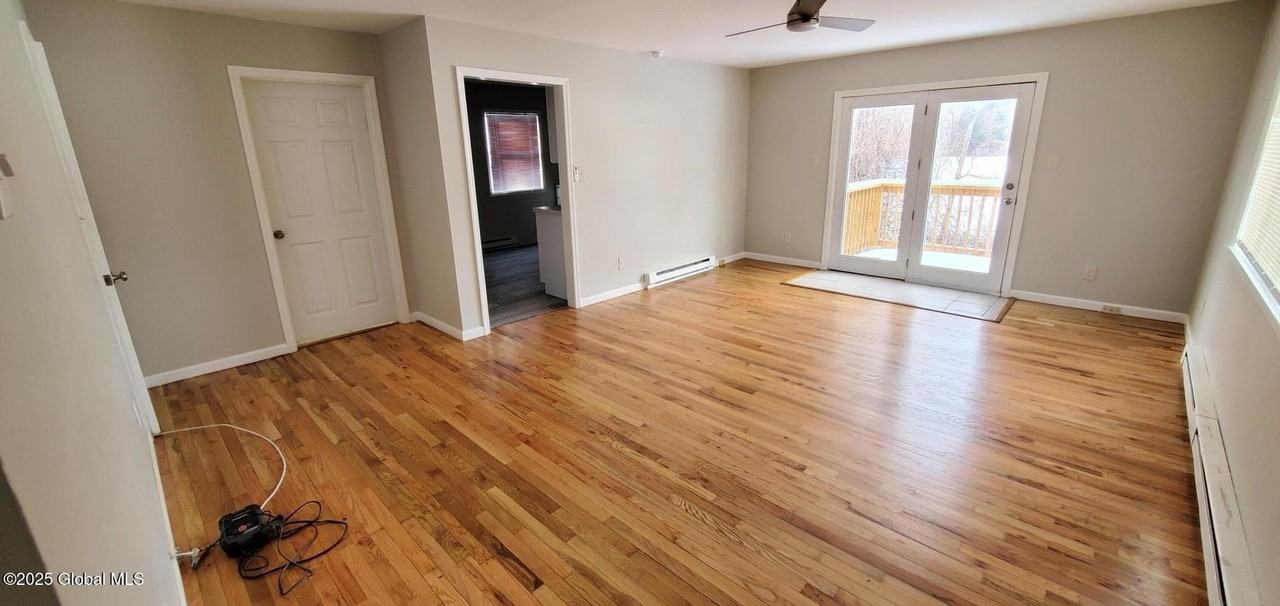 116 Clamsteam Rd #4 - Photo 2 of 14