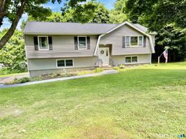 featured image of 5 Governors Ln
