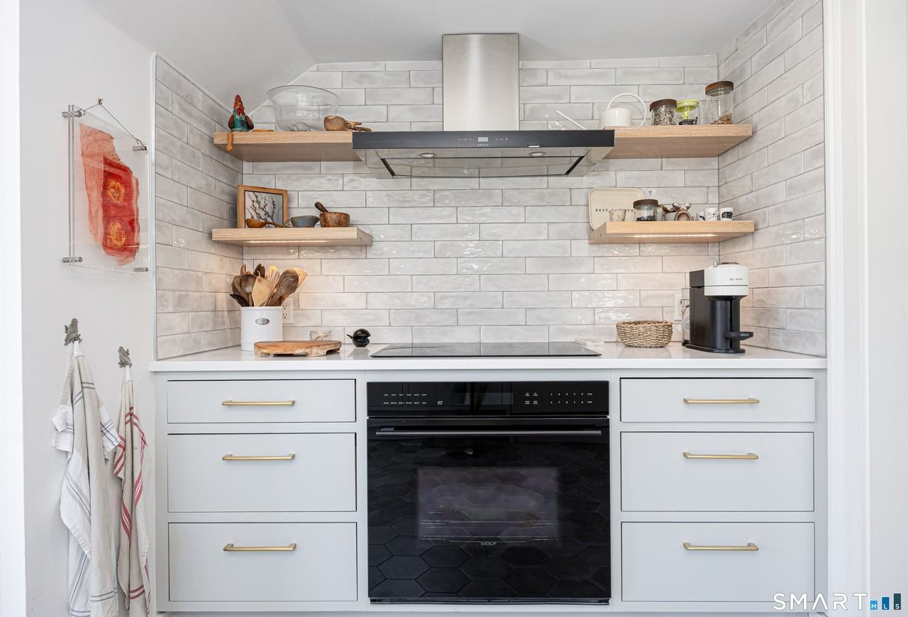 87 Myrtle Ave - Photo 7 of 40