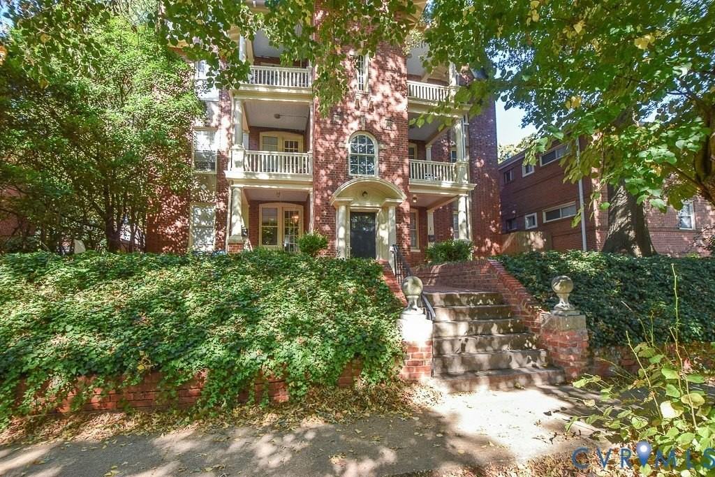 120 S Arthur Ashe Blvd #1