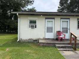 featured image of 165 Lakewood Dr