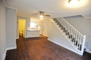 featured image of 438 S Hawthorne Rd
