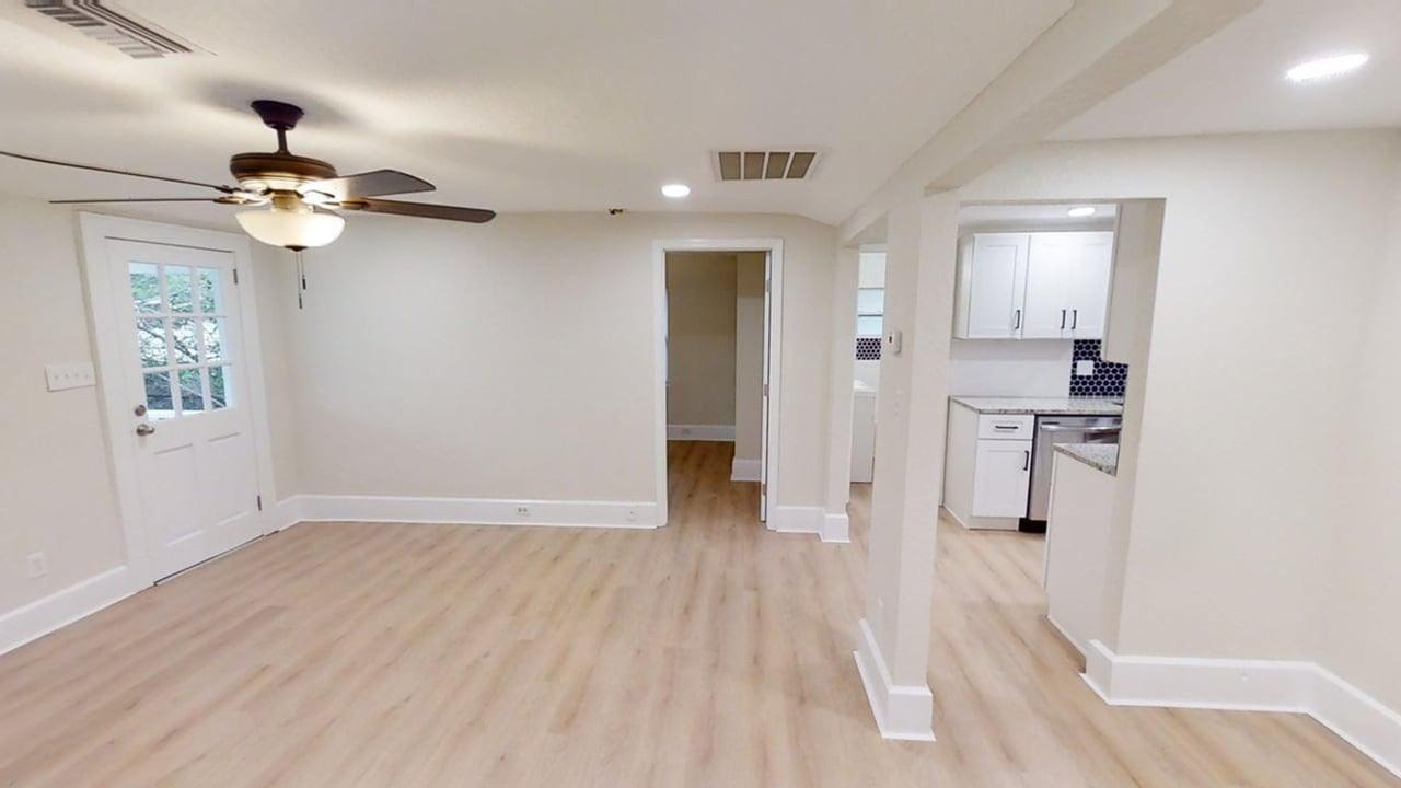 3301 19th St N - Photo 7 of 19