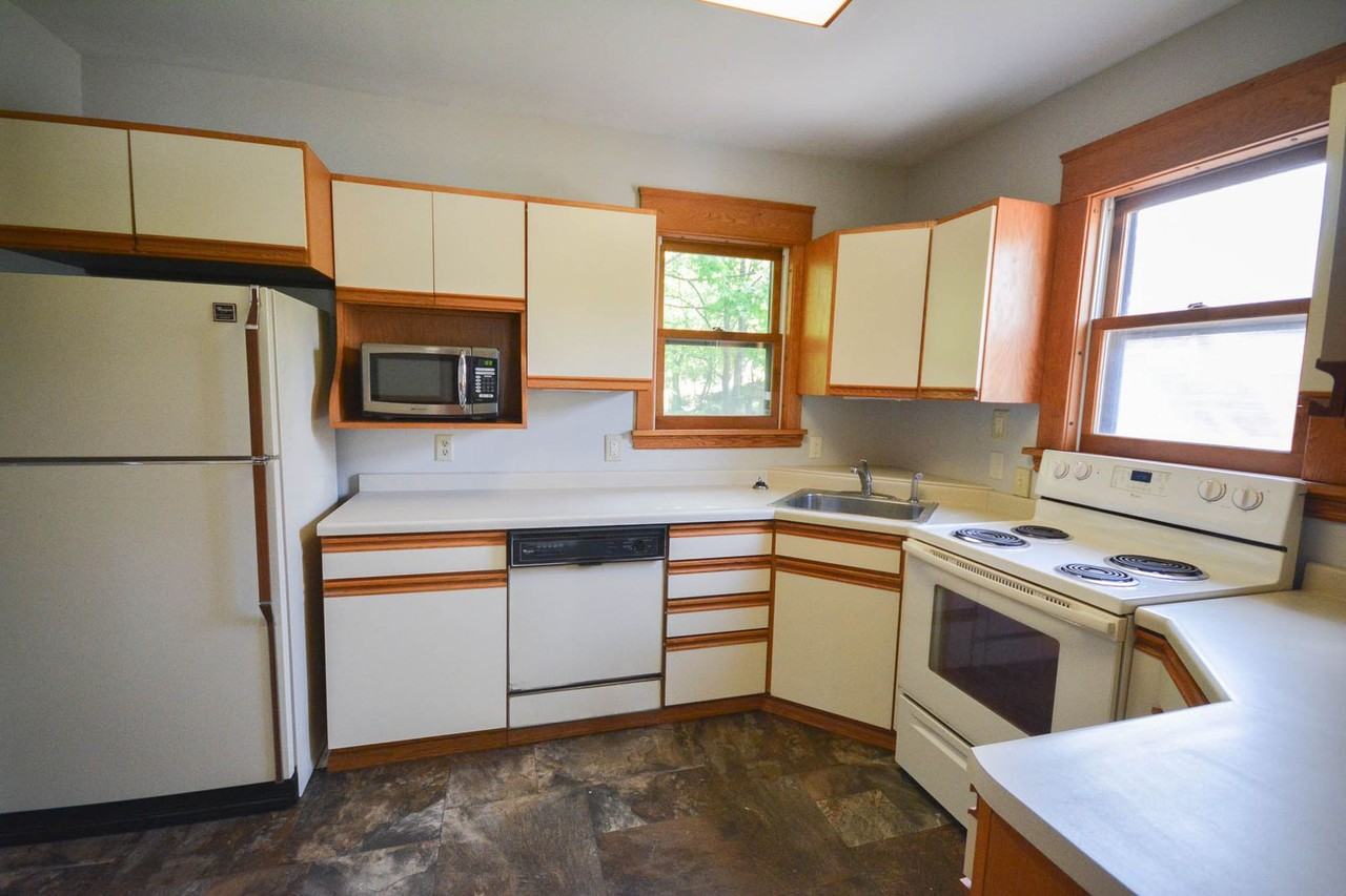 538 14th Ave Sw - Photo 2 of 26