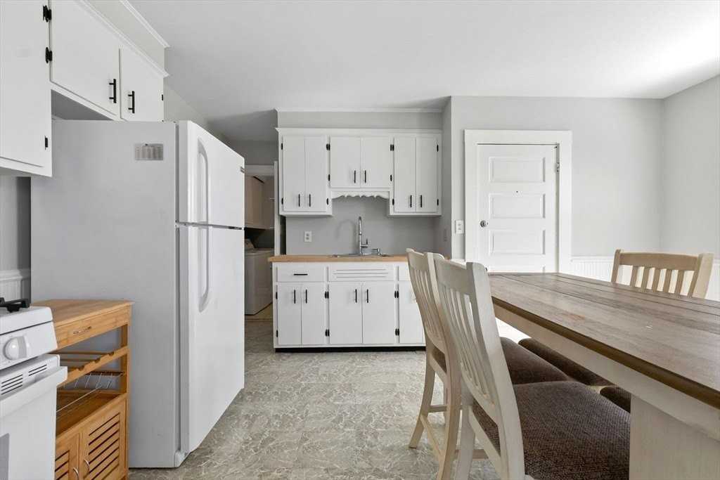 4 Horton St - Photo 4 of 13