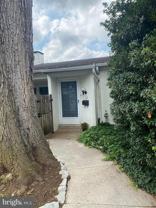 192 E Chelsea Cir - Photo 1 of 1