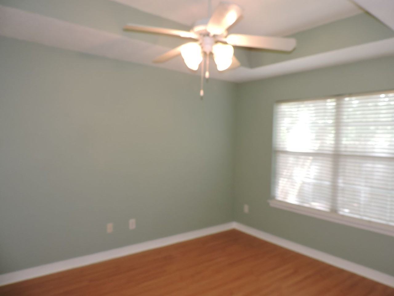 5917 Last Big Tree Ln - Photo 2 of 17