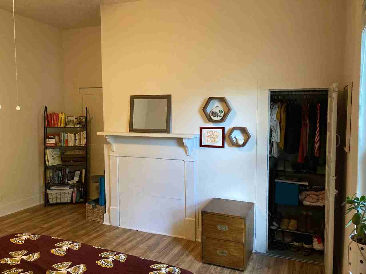 410 Gray Ave - Photo 7 of 15