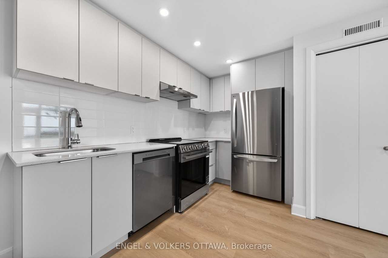 1370 Carling Avenue 1203 - Photo 4 of 19