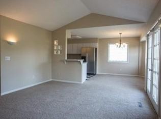6350 W Dogwood Ct - Photo 4 of 18