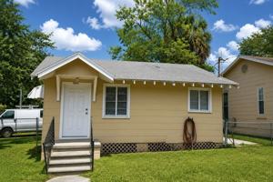 featured image of 38443 6th Ave